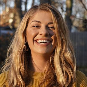 Meet your Posher, Savannah